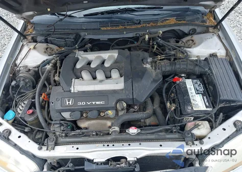 2002 Honda Accord 3.0 Ex z USA, uszkodzony, nr VIN 1HGCG16562A084499